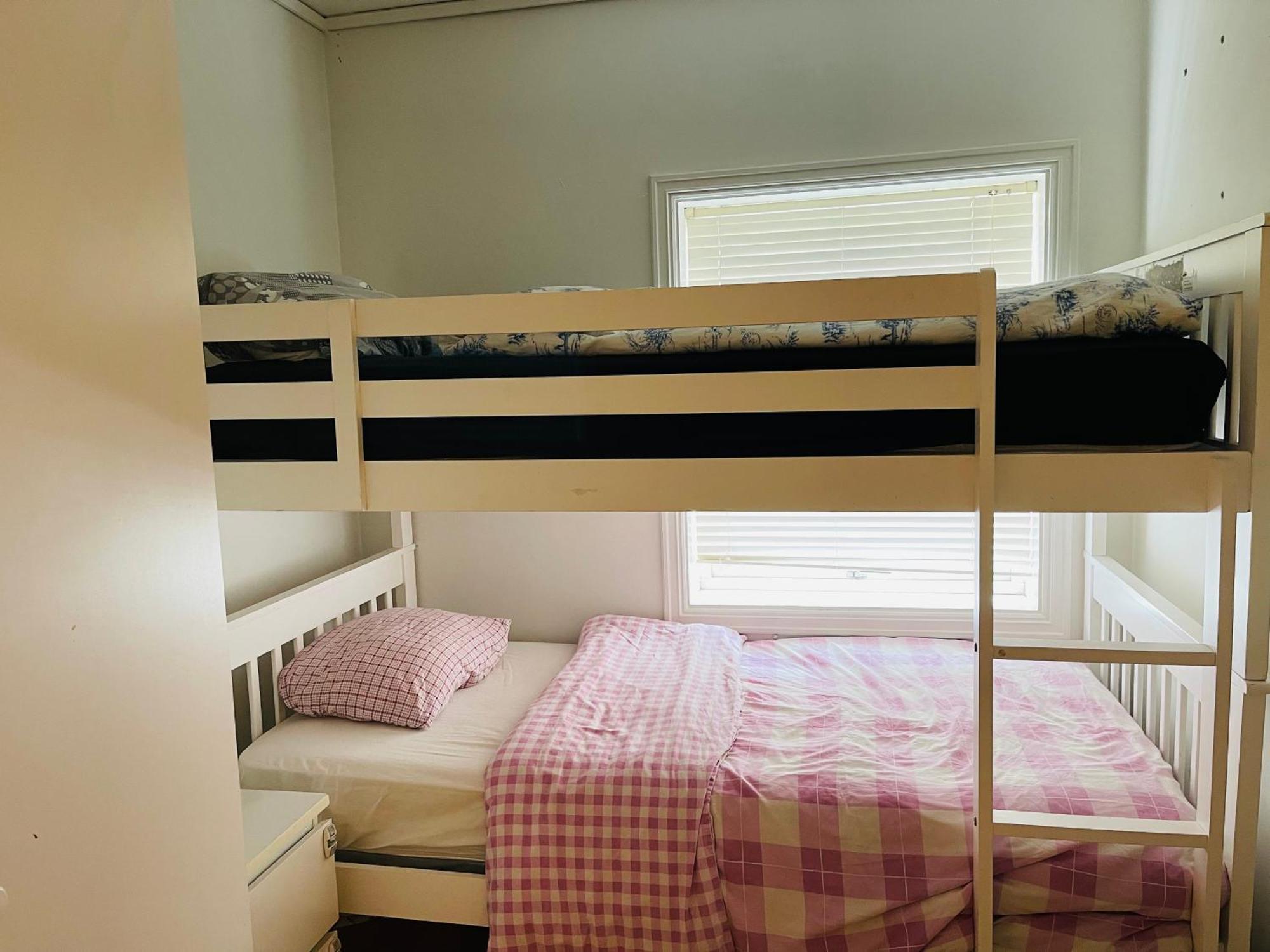 Spacious Waterfront Apartment With Free Parking - Upgraded 2024 Στάβανγκερ Εξωτερικό φωτογραφία